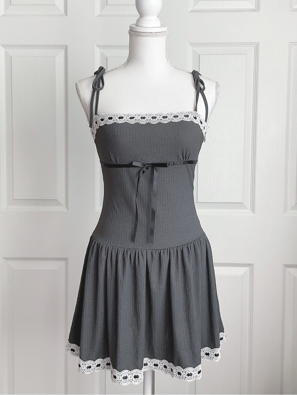 Grey coquette lace and ribbon dress